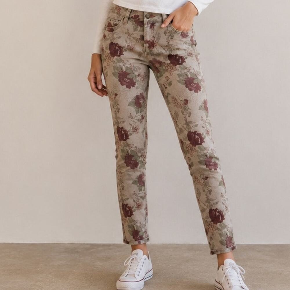 Joe's Gray & Maroon  Floral Skinny Jean size 26